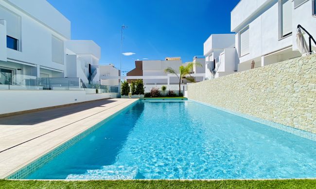 low-bungalow - Nueva construcción  - Pilar de la Horadada - Pilar de la Horadada