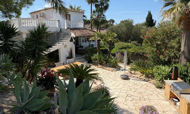 Villa - Resale - Moraira - MT-13527