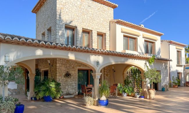 Villa - Resale - Moraira - Sabatera